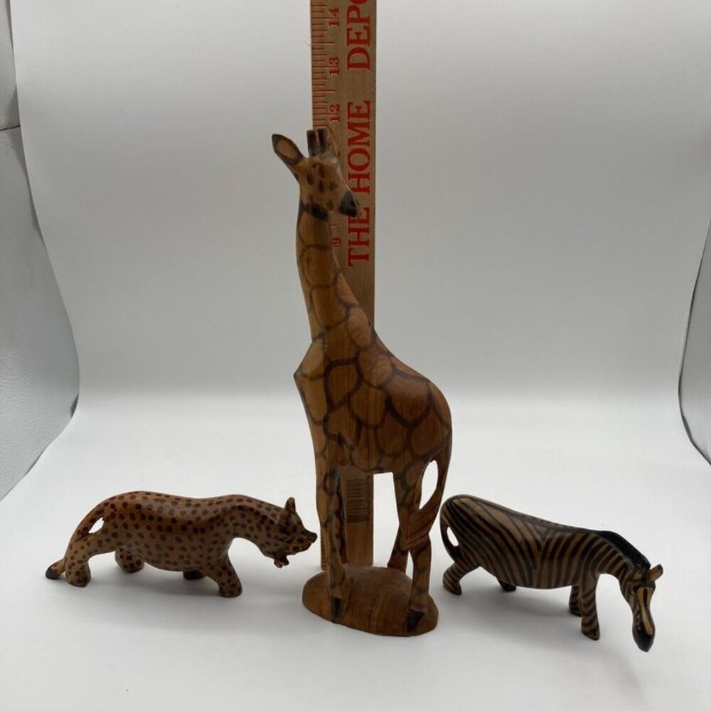 Unique Rare Hand Carved Wood Animal Figures - Picture 2 of 5